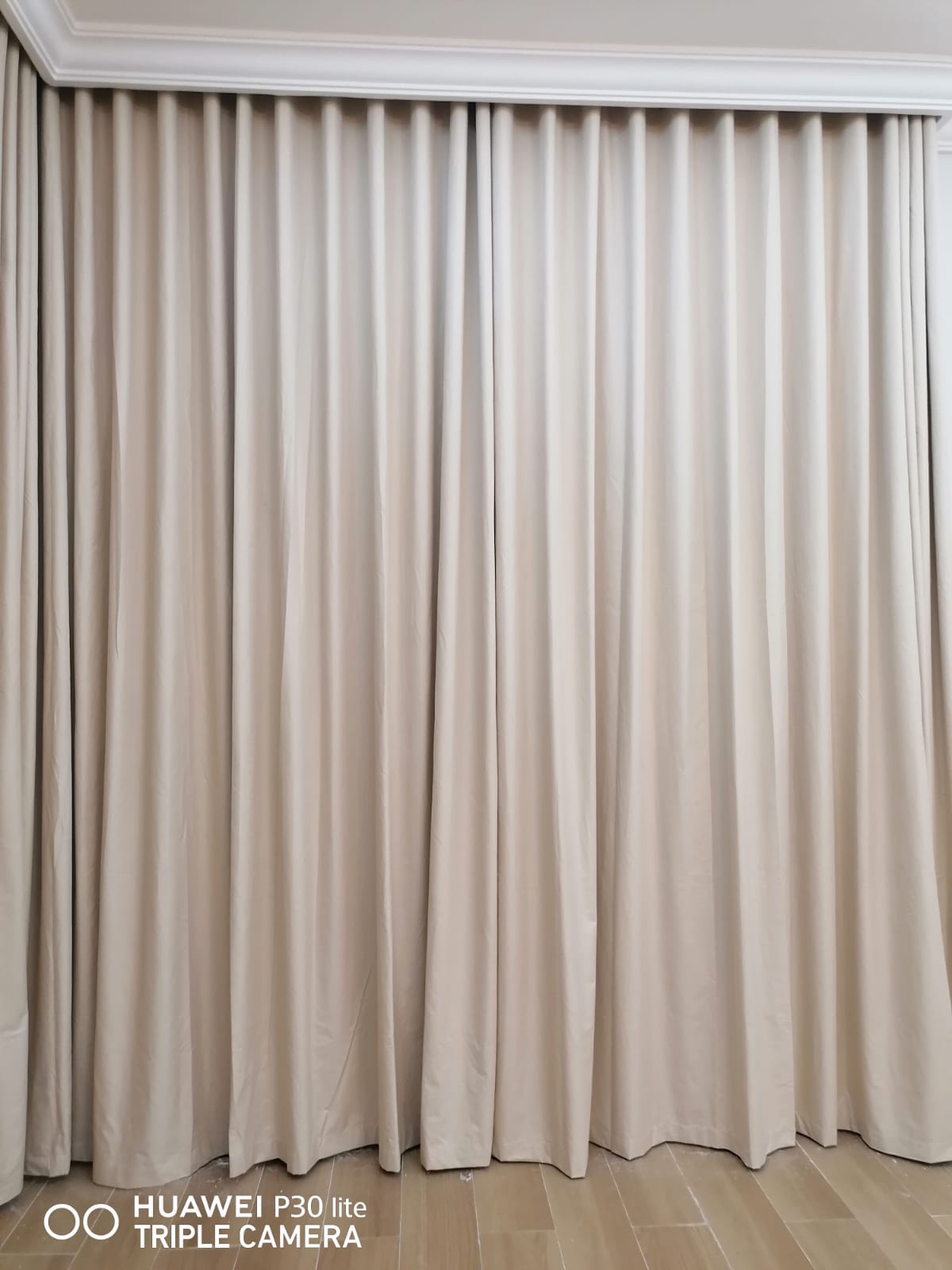 Curtains Installation